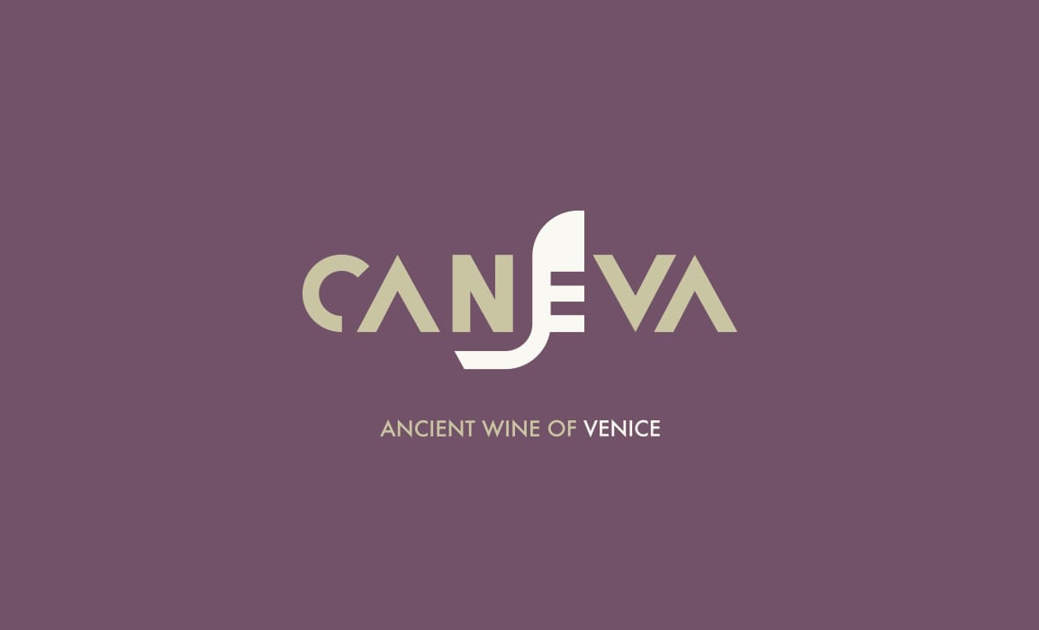Cadeva è un marchio di vini che vanta di produrre il vino dell'Arsenale, uno dei più antichi e classici vini di Venezia. Realizzazione del logo e delle etichette per le bottiglie.