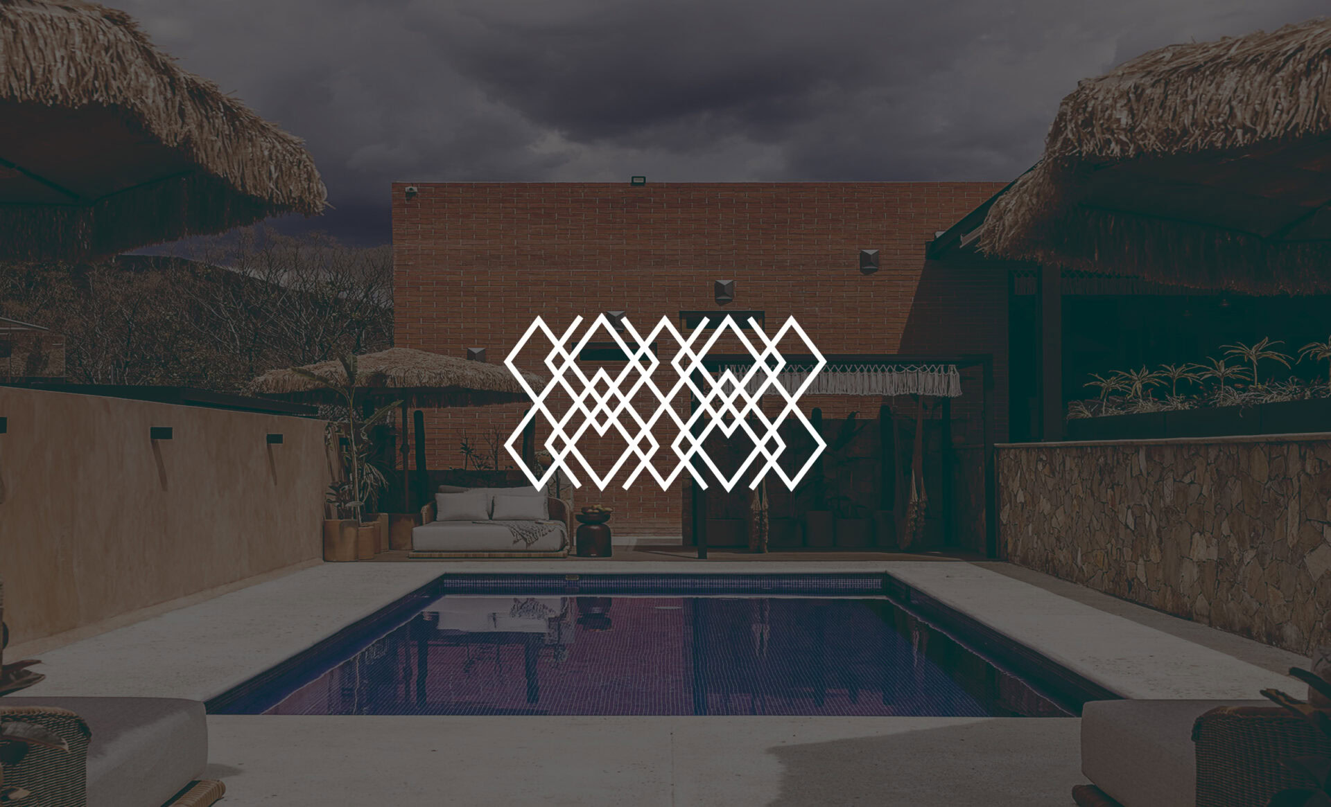Casa Isdvey, realizzazione dei template su figma dell'interfaccia grafica (UX/UI del sito internet).